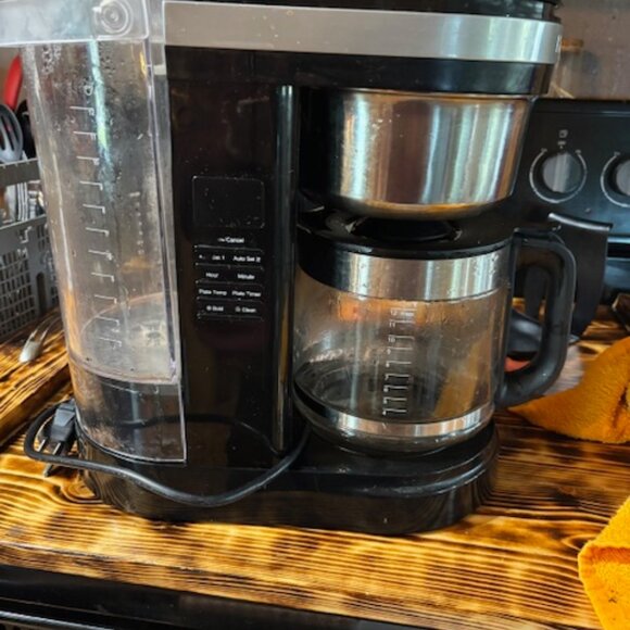 KitchenAid Coffee maker - Picture 1 of 3